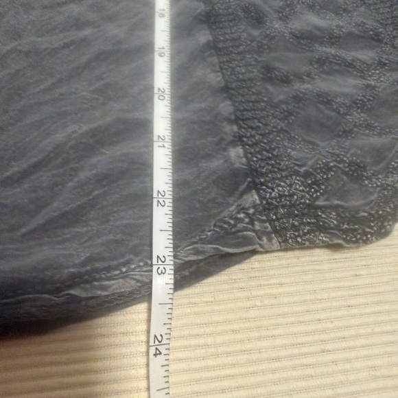 Vintage America Gray Buttoned Tunic with Relaxed Fit - Picture 4 of 7